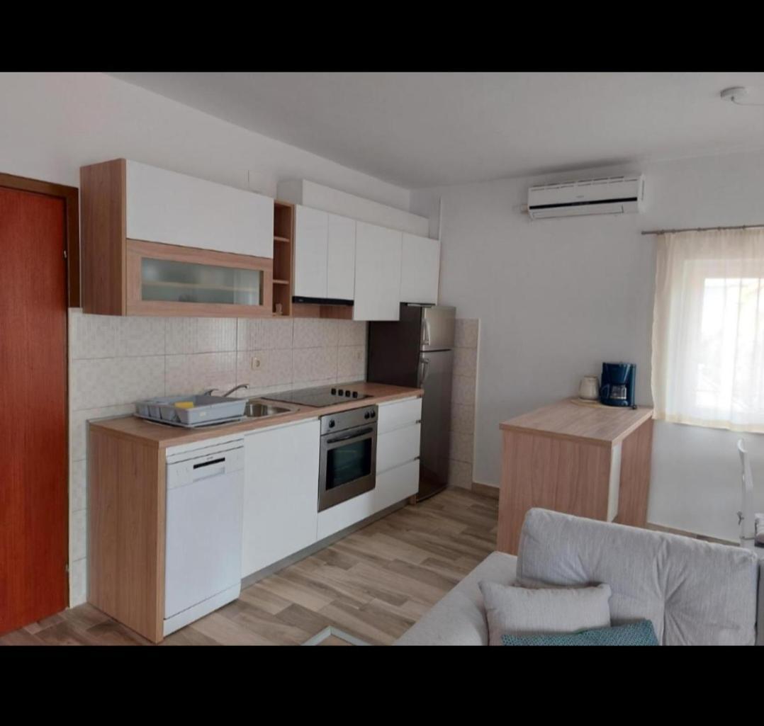 Apartments Ivanovski Rab Town Exteriér fotografie