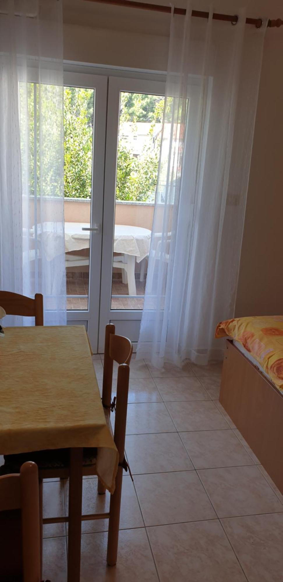Apartments Ivanovski Rab Town Pokoj fotografie