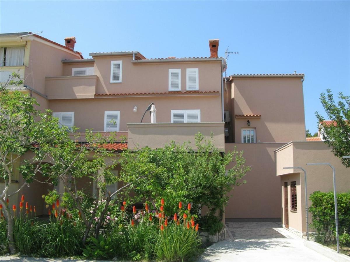Apartments Ivanovski Rab Town Exteriér fotografie